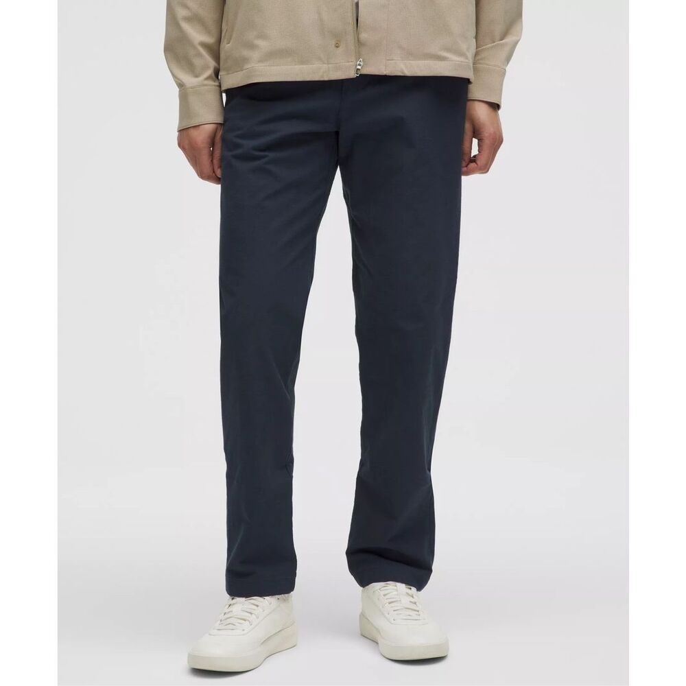 LULULEMON Men’s Navy ABC Classic-Fit 5 Pocket Pant Size 32